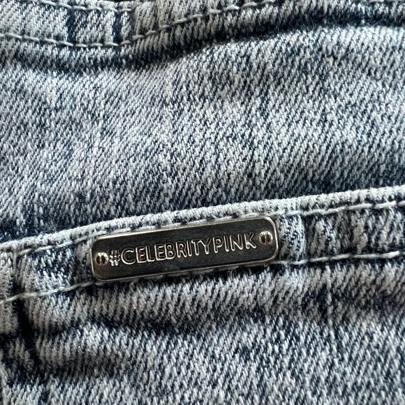Celebrity Pink Jean shorts - Picture 5 of 5